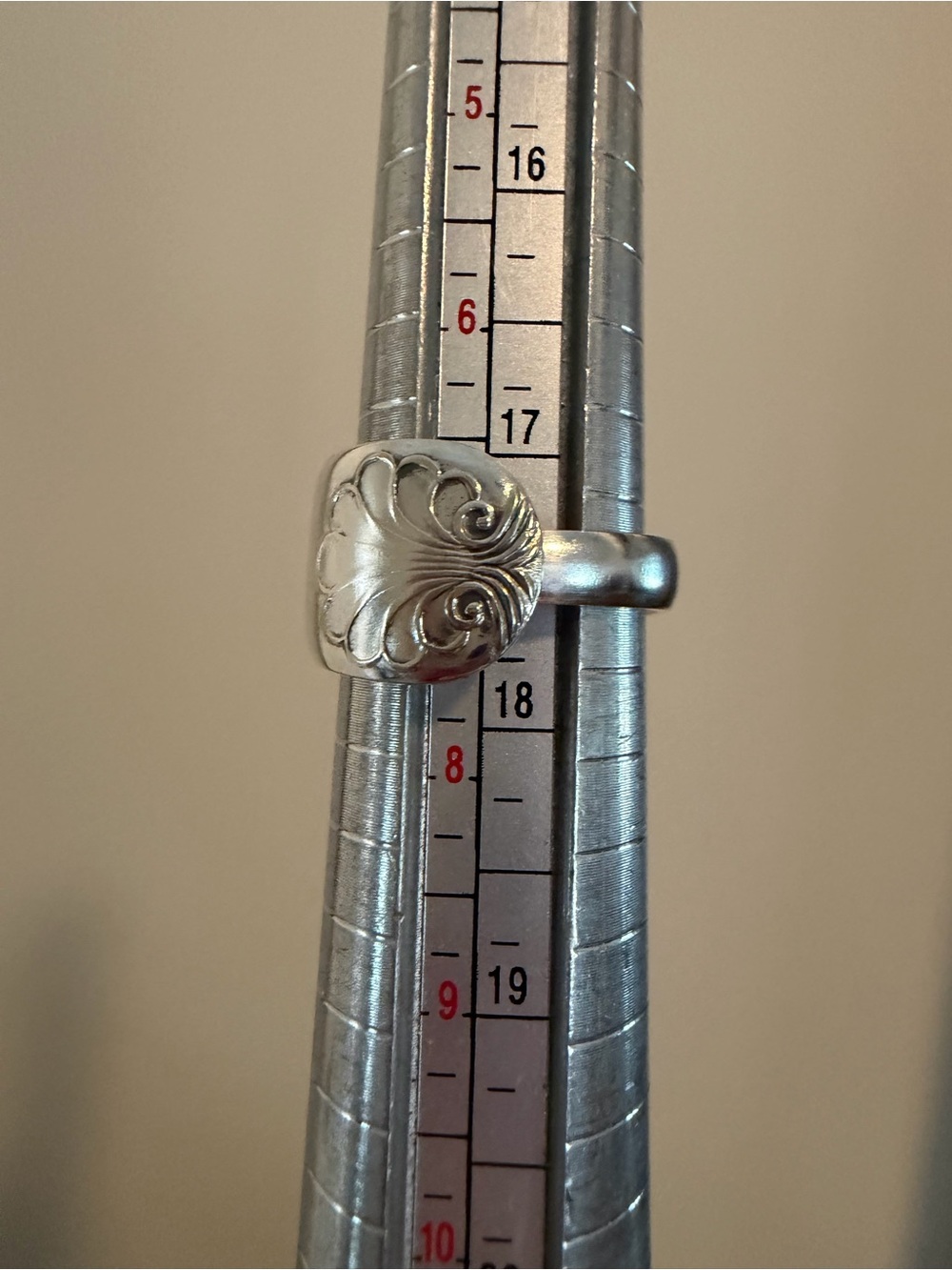 Shell Spoon Ring - Picture 12 of 12